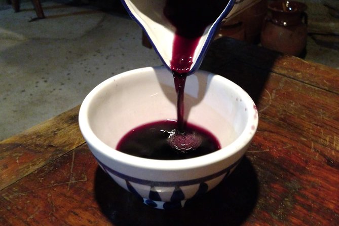 Traditional Vinho Verde Tour in Bowl With Private Transfer (Porto and Braga) - Good To Know