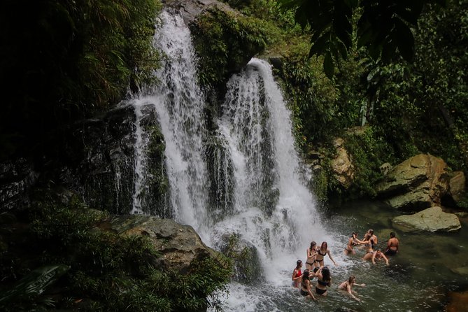 Trails and Waterfalls of Santa Fe Veraguas