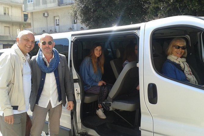 Trani, Wine Tasting, and Castel Del Monte Tour From Bari or Ostuni