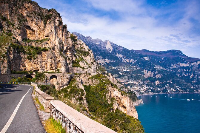 Transfer From Rome to Amalfi Coast With Stop in Pompeii (Guided Tour Included) - Good To Know