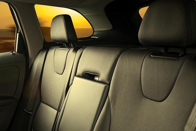 Transfer in Private Minivan From New York JF Kennedy Airport (JFk)- Manhattan