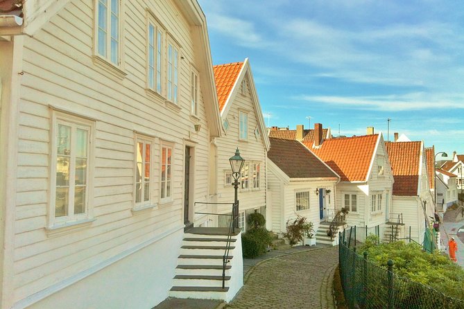 TRANSFER, LUXURY CAR 1-3 PAX: Bergen – Stavanger