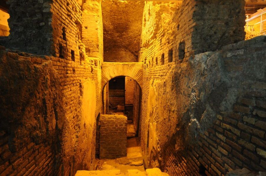 Trevi District Underground: Aqueduct and Domus Guided Tour - Good To Know