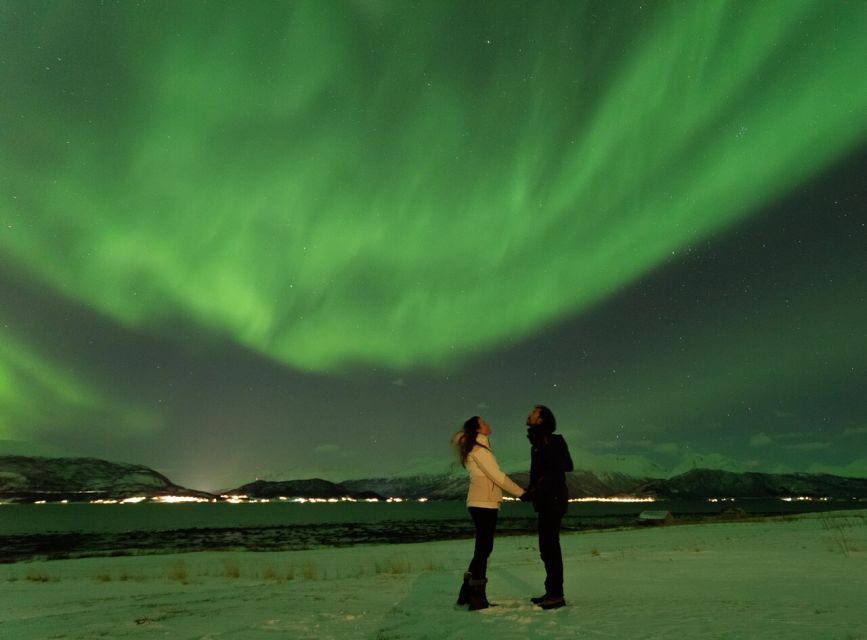 Tromsø: Aurora Camp Northern Lights Experience With Hot Meal