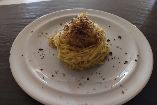 Truffle Hunting With Lunch or Dinner in Chianti