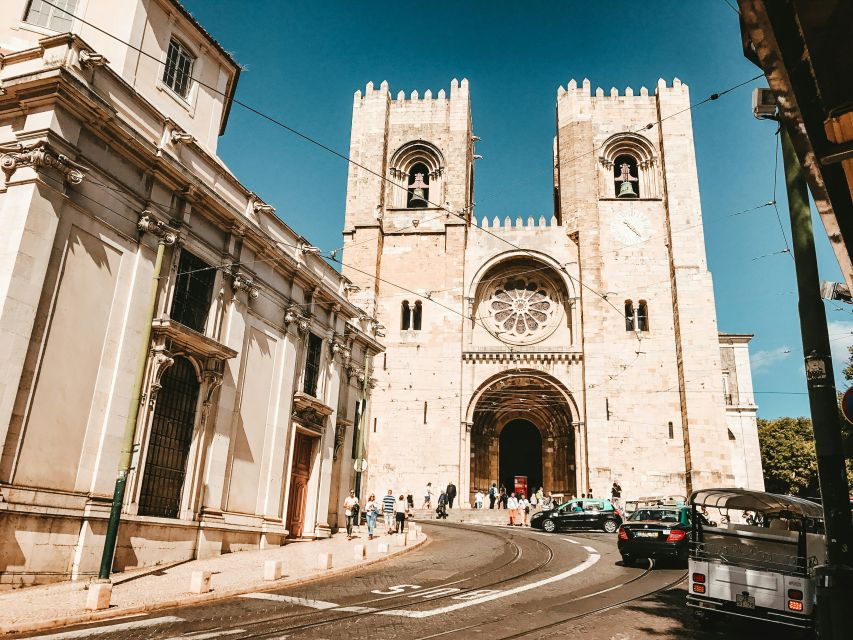 Tuk Tuk Tour Lisbon 3 Hours - Good To Know
