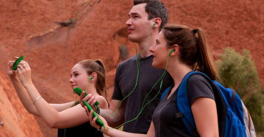 Uluru: Audio Guided Tour