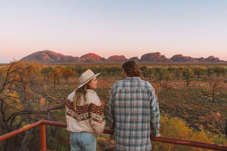 Uluru Kings Canyon West MacDonnell Ranges 4 Day 4WD Tour