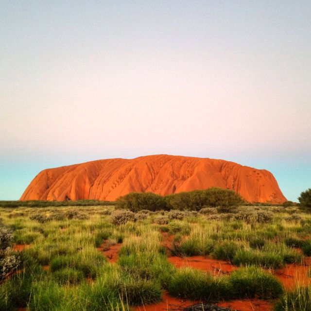 Uluru: Small Group Guided Tour With Sunset Refreshments - Good To Know