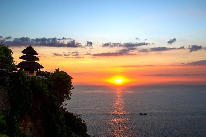 Uluwatu Temple Sunset Tour - Good To Know