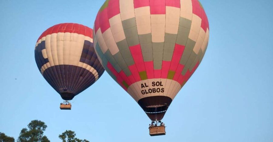 Unforgettable Hot Air Balloon Flight in Teotihuacán