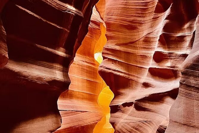 Upper Antelope Canyon Ground Tour