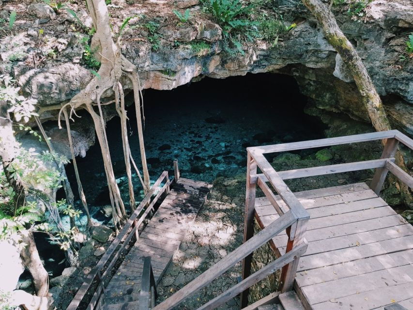Uxmal, Hacienda Yaxcopoil & Cenote