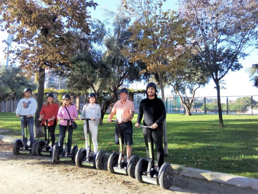 Valencia: Garden & Palace Music Segway Tour