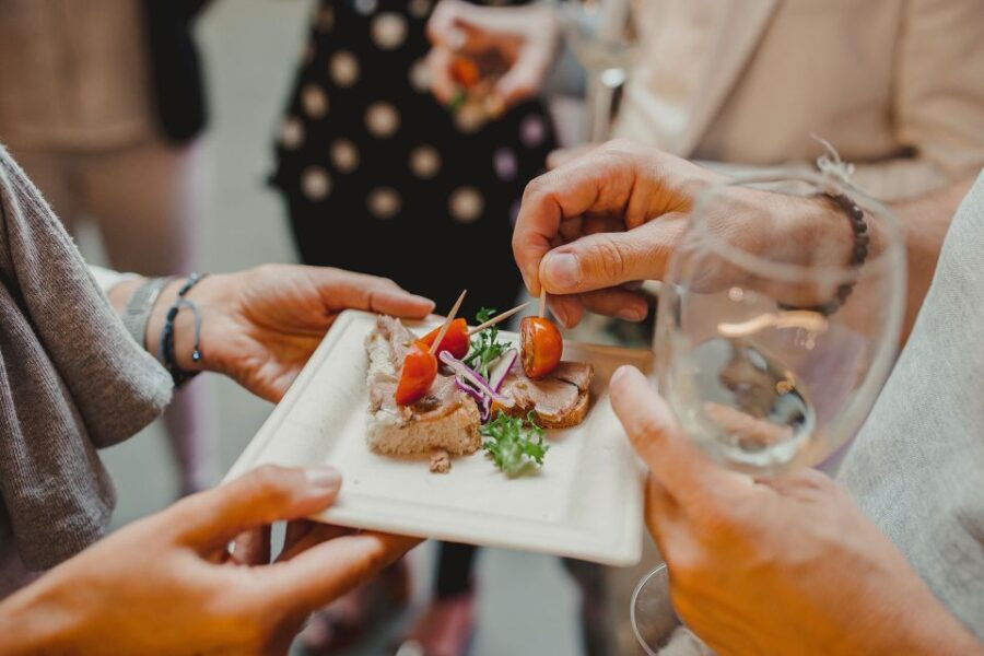 Valencia: Tapas and Drinks Evening Tour