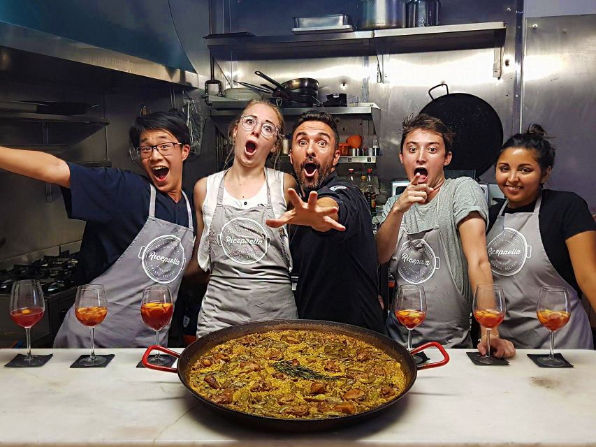 Valencia: Traditional Paella Cooking Class and Dinner - Good To Know