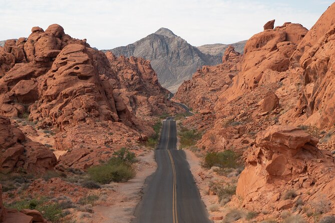 Valley of Fire Scenic and Lost City Museum Tour in Las Vegas