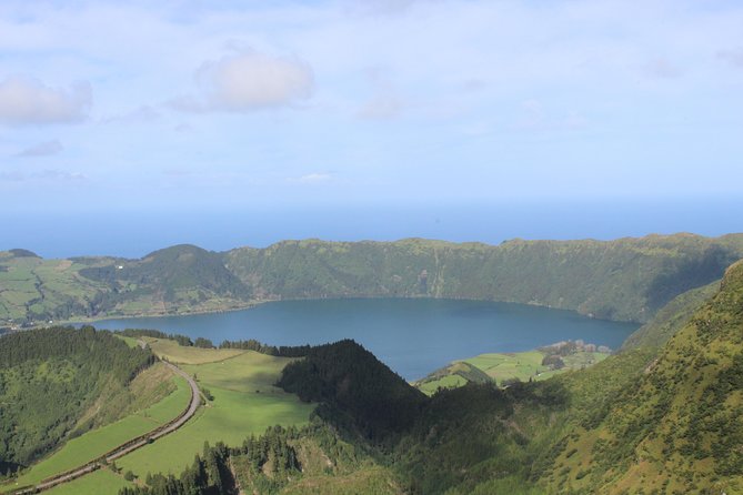 Van Tour – Sete Cidades – Full Day