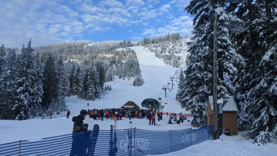 Vancouver City Tour & Adventure at Cypress Mountain Private