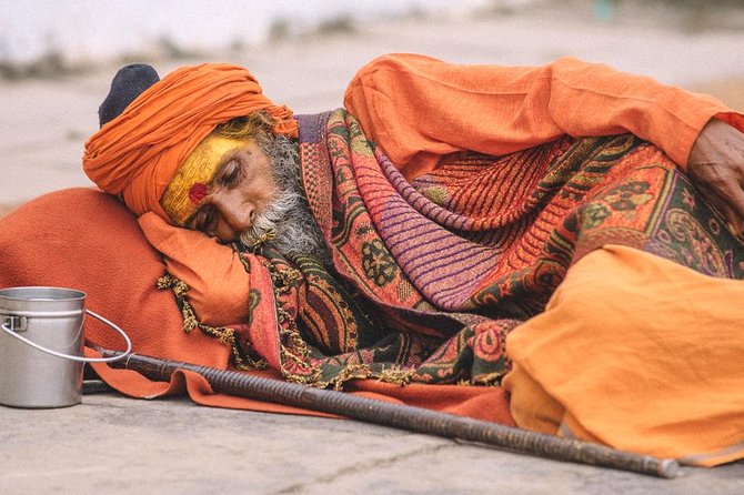 Varanasi Heritage Walking Tour & Evening Boat Ride (Aarti Ceremony & Cremations)