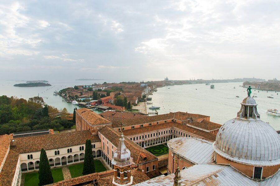 Venice: Boat Tour With Grand Canal and San Giorgio Maggiore - Good To Know