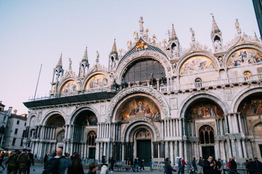 Venice: Capture the Most Photogenic Spots With a Local - Good To Know