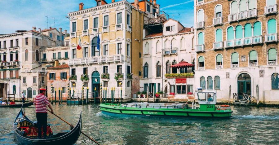 Venice: Express Walk With a Local in 90 Minutes - Good To Know