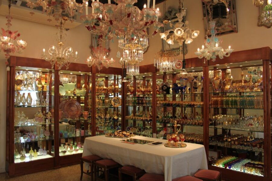 Venice: Glass Blowing Factory & Murano Island Guided Tour - Good To Know