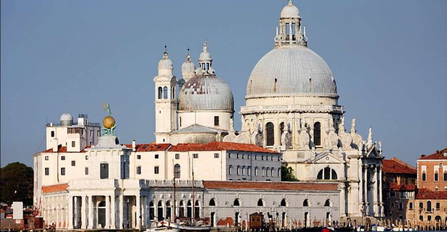 Venice: Guided Walking Tour of Venetian Queer History - Good To Know