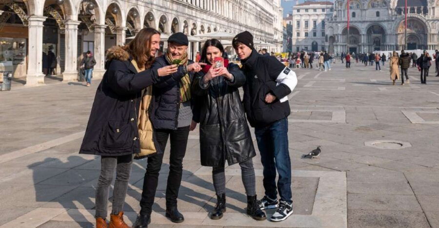 Venice: Hidden Spots Guided Photography Tour - Good To Know