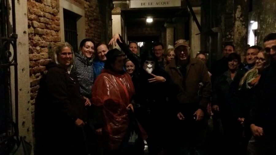 Venice: Legends, Anecdotes and Ghost Stories Walking Tour - Good To Know