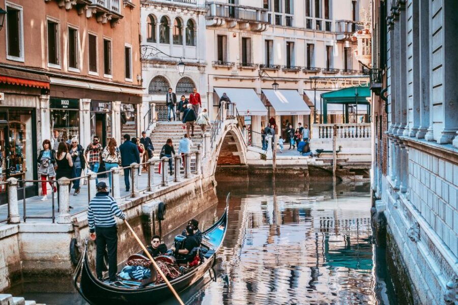 Venice: St Mark's Basilica & Gondola in the Afternoon - Good To Know