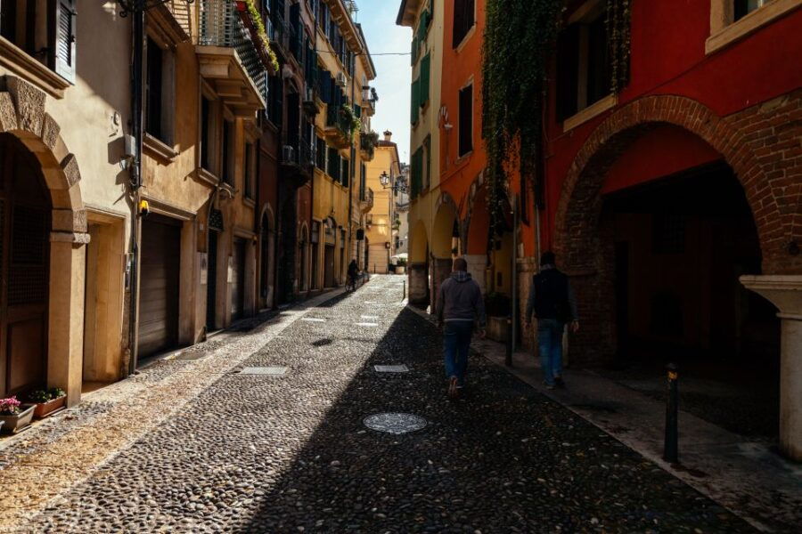 Verona: Off-the-Beaten-Track Private City Tour