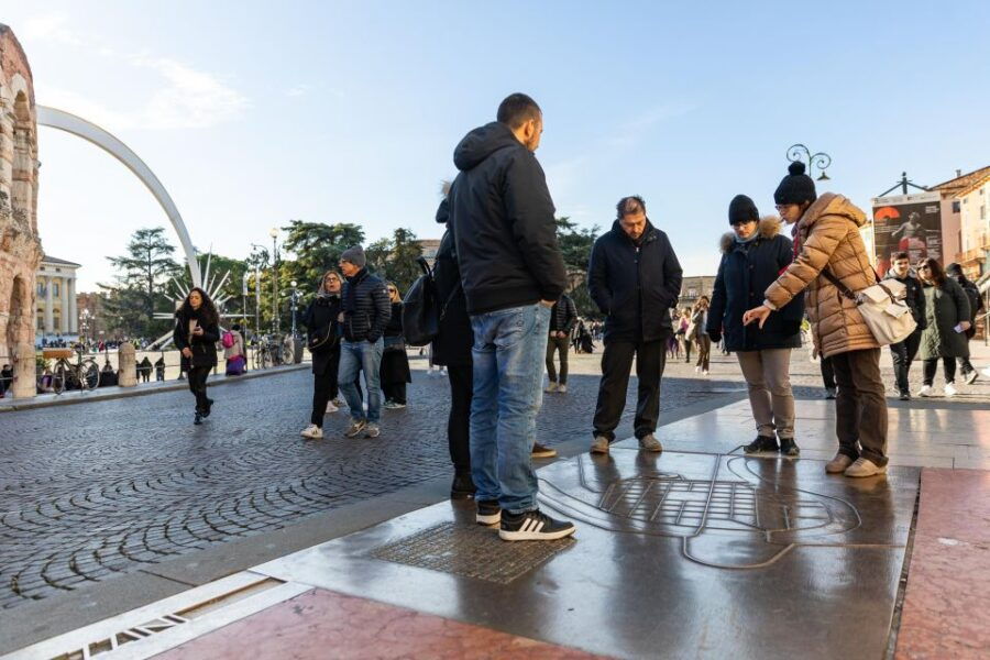 Verona: Street Food Walking Tour Near the Historical Center - Good To Know