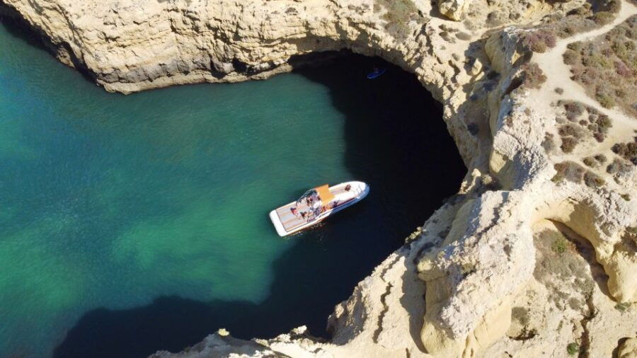 Vilamoura: Private Hire 3 Hours to Benagil Cave - Good To Know