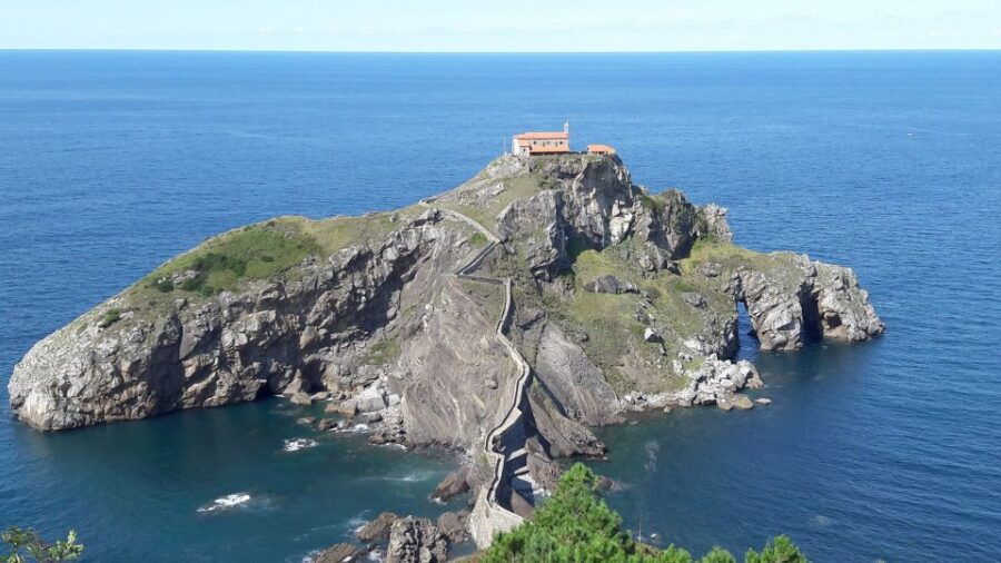 Villages on the Coast & Games of Thrones Site
