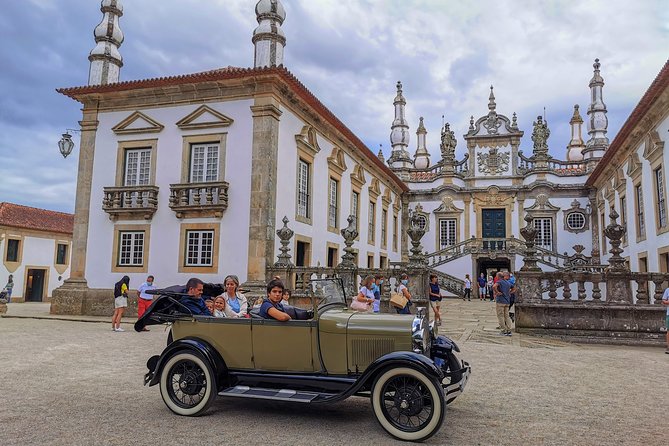 Vintage Car Ride in Vila Real - Good To Know