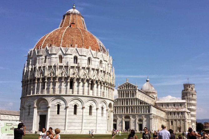 Visit the Cathedral Square and All Its Monuments With an Authorized Guide