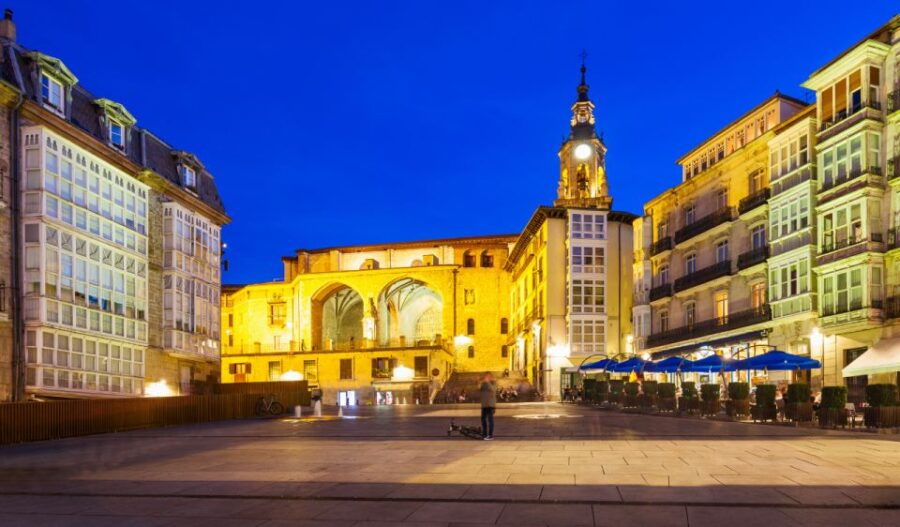 Vitoria Private Tour From Bilbao With Pick up and Drop off