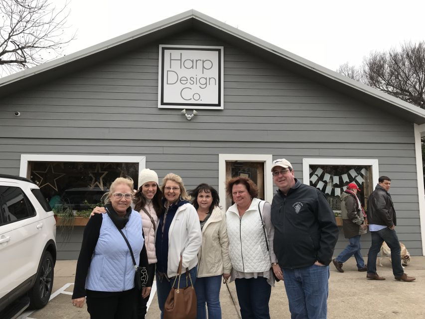 Waco: Fixer Upper Theme Bus Tour