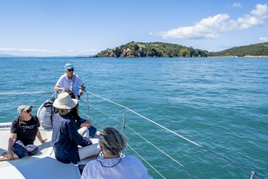 Waiheke Island: Gulf Marine Park Sailing Adventure & Lunch