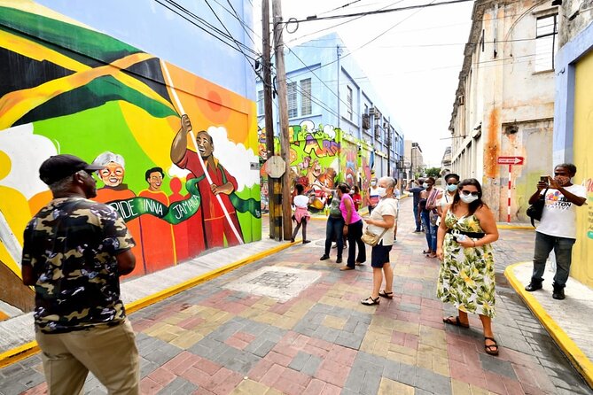 Walk Tours in Kingston.