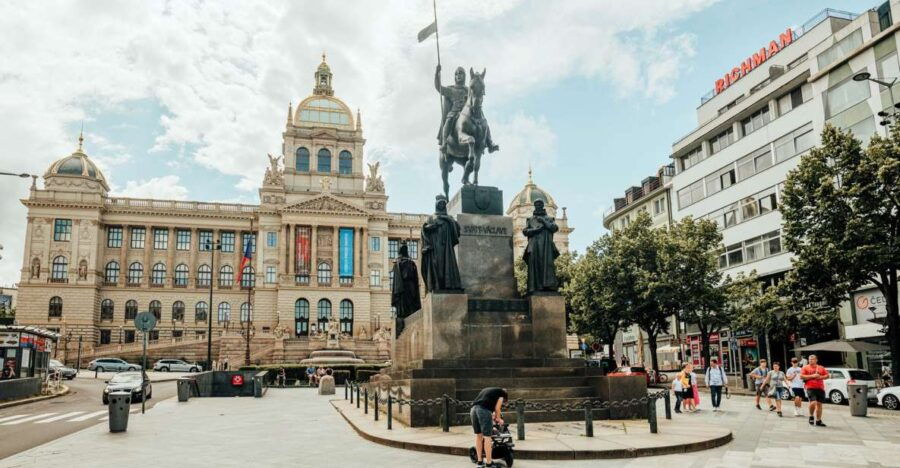 Walking Tour of Prague in English: Nové MěSto