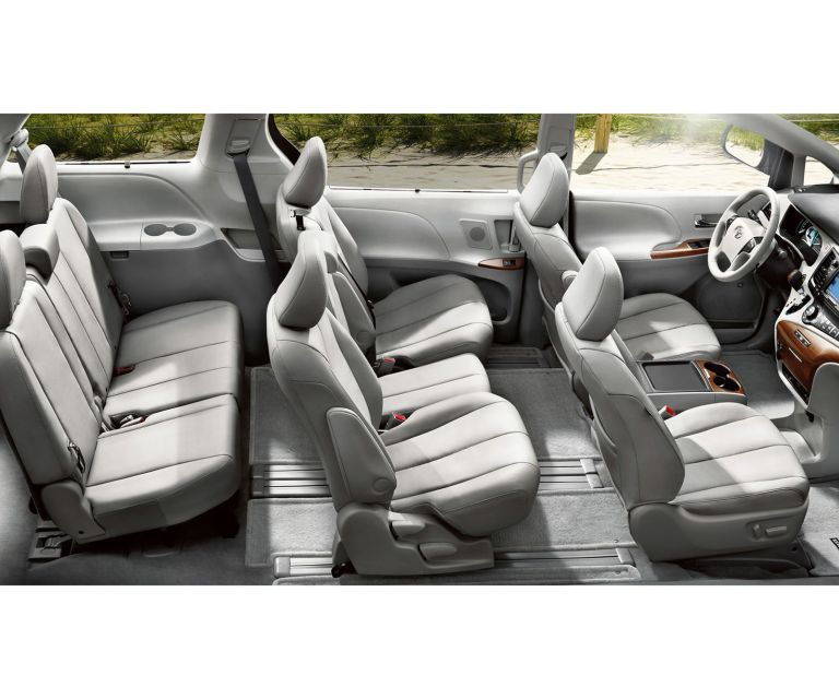 Warsaw: Economy Private Warsaw Okecie Airport Transfer - Good To Know