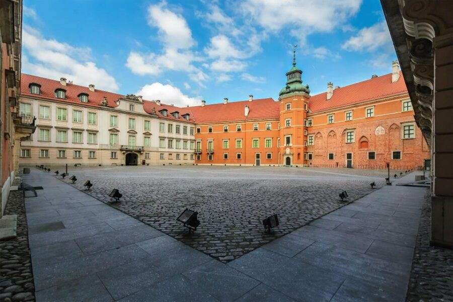 Warsaw Everyday Skip the Line Royal Castle Guided Tour - Good To Know