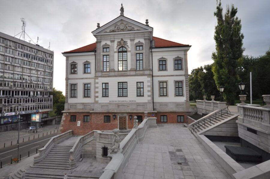 Warsaw: Private Chopin Tour With Tickets to Chopin Museum - Good To Know