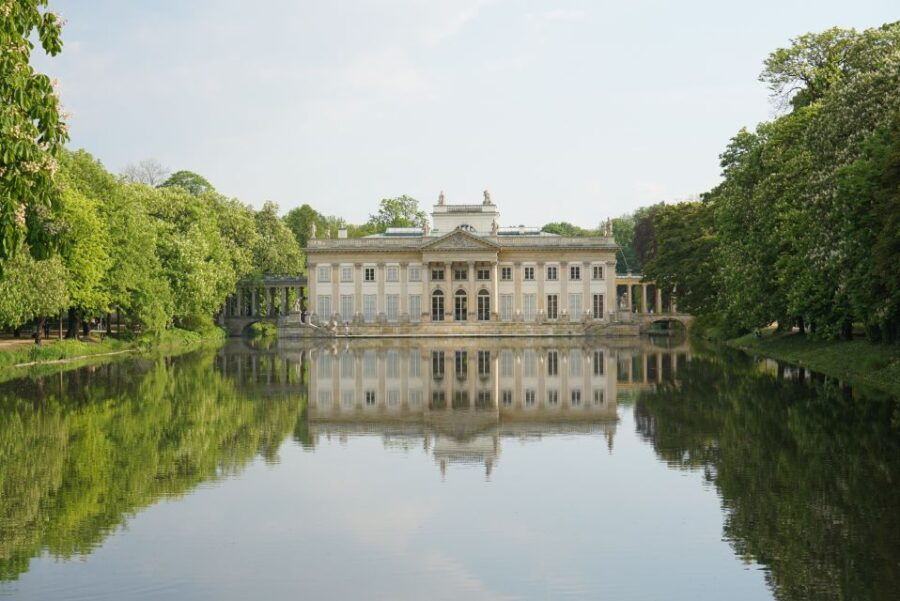 Warsaw's Must-Sees Self-Driving Tour - Good To Know