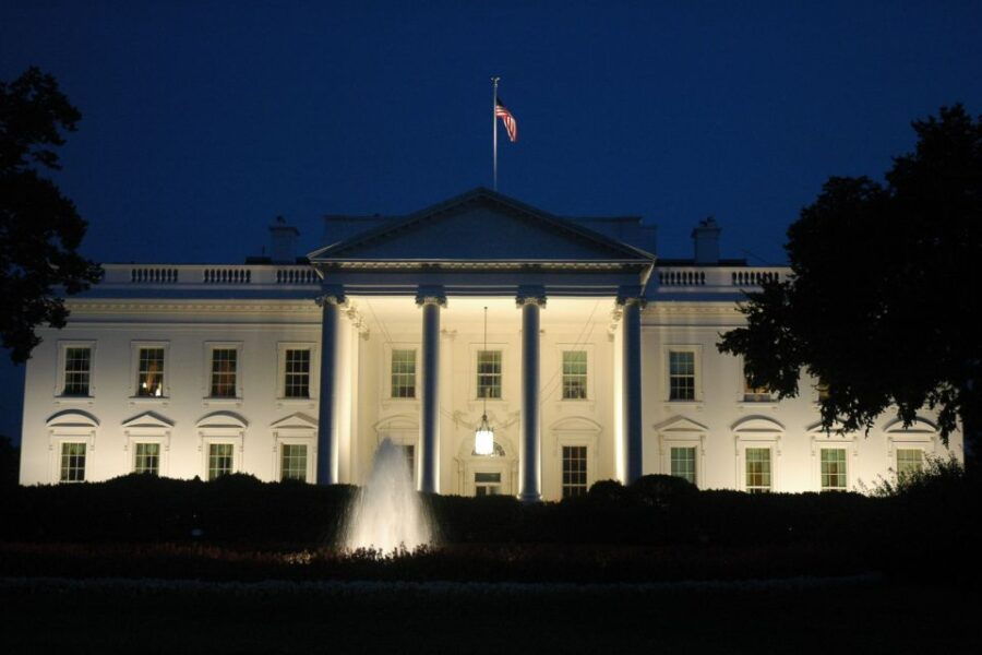 Washington DC: Night Under the Stars Bus & Walking Tour - Good To Know