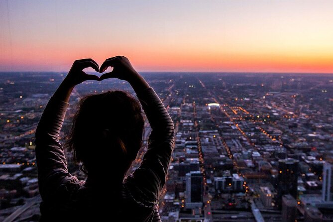 Welcome to Chicago: Private Half-Day Tour With 360 Observation Deck