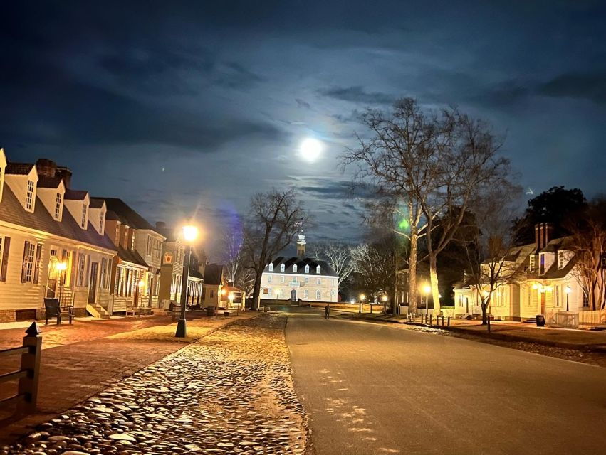 Williamsburg: Dead of Night Ghost Walking Tour